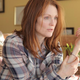 Image for article titled Julianne Moore sucks at pretending to like Turkey